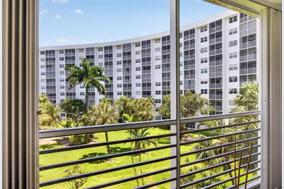 2731 NE 14th St Causeway #405, Pompano Beach, FL 33062 - Photo 37