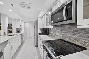 20090 Boca W Dr, Boca Raton, FL 33434 - Photo 21