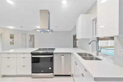 4490 NW 8th Street, Coconut Creek, FL 33066 - Photo 3