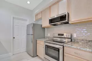 7340 Pine Creek Way, Port Saint Lucie, FL 34986 - Photo 17