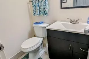 240 Sheffield J, West Palm Beach, FL 33417 - Photo 7
