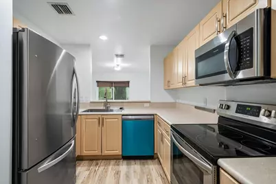 2030 NW 99th Way, Sunrise, FL 33322 - Photo 5