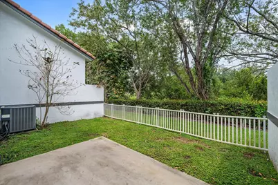 2030 NW 99th Way, Sunrise, FL 33322 - Photo 33