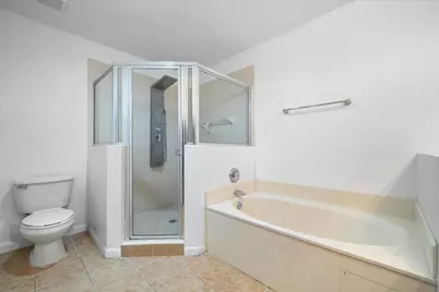 2030 NW 99th Way, Sunrise, FL 33322 - Photo 23