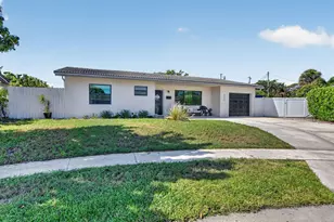 308 SE 2nd St, Deerfield Beach, FL 33441 - Photo 1