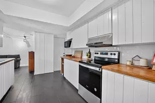308 SE 2nd St, Deerfield Beach, FL 33441 - Photo 9