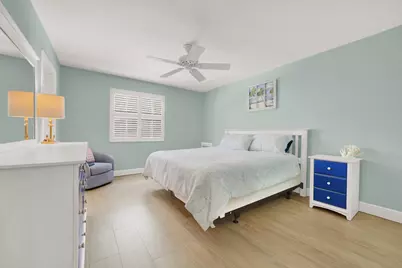 5500 Old Ocean Boulevard #108, Ocean Ridge, FL 33435 - Photo 9