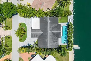 2540 Mercedes Dr, Fort Lauderdale, FL 33316 - Photo 37