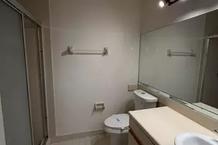 1160 SW 111th Ave, Pembroke Pines, FL 33025 - Photo 15