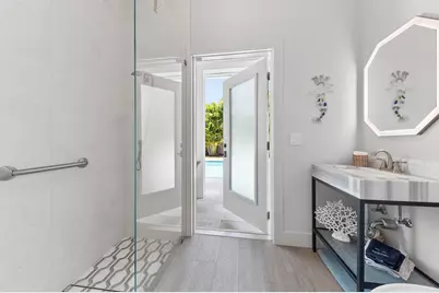115 NE 16th Court, Delray Beach, FL 33444 - Photo 23