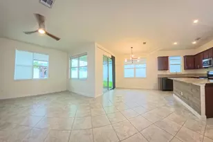 7871 NW Greenbank Cir, Port Saint Lucie, FL 34987 - Photo 15