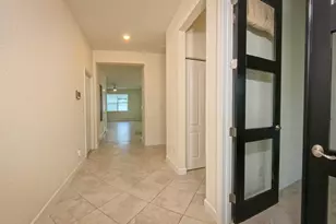 7871 NW Greenbank Cir, Port Saint Lucie, FL 34987 - Photo 7