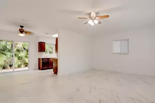 701 SE 1st St, Boynton Beach, FL 33435 - Photo 15