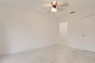 701 SE 1st St, Boynton Beach, FL 33435 - Photo 37