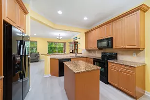 128 W Prive Cir, Delray Beach, FL 33445 - Photo 13