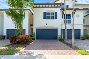 128 W Prive Cir, Delray Beach, FL 33445 - Photo 1