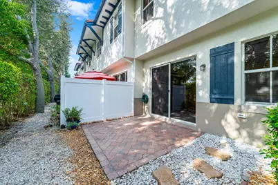 128 W Prive Circle, Delray Beach, FL 33445 - Photo 27