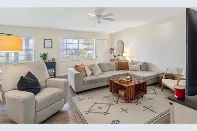 2455 NE 51st Street #E102, Fort Lauderdale, FL 33308 - Photo 7