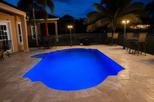 12390 NW 78th Manor, Parkland, FL 33076 - Photo 11