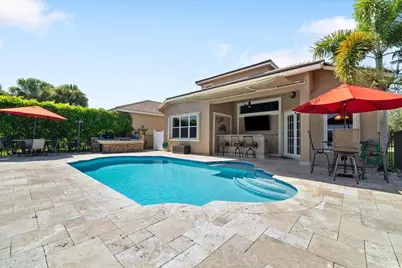 12390 NW 78th Manor, Parkland, FL 33076 - Photo 9