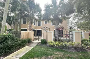 356 Prestwick Cir, Palm Beach Gardens, FL 33418 - Photo 1