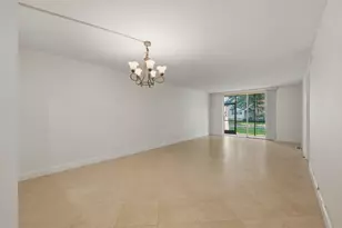 681 S Hollybrook Dr, Pembroke Pines, FL 33025 - Photo 3