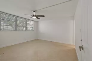 681 S Hollybrook Dr, Pembroke Pines, FL 33025 - Photo 15