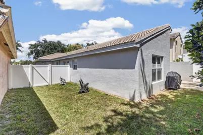 5088 Northern Lights Drive, Greenacres, FL 33463 - Photo 31