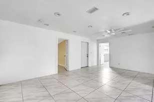 4389 Bellewood St, Palm Beach Gardens, FL 33410 - Photo 5