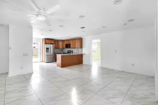4389 Bellewood St, Palm Beach Gardens, FL 33410 - Photo 3