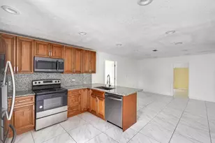 4389 Bellewood St, Palm Beach Gardens, FL 33410 - Photo 7