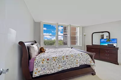 1400 Saint Charles Place #624, Pembroke Pines, FL 33026 - Photo 13