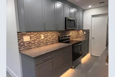 1133 NE 16th Avenue #10, Fort Lauderdale, FL 33304 - Photo 1