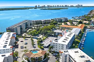 29 Yacht Club Dr, North Palm Beach, FL 33408 - Photo 15