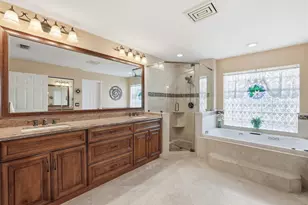 606 Cypress Green Cir, Wellington, FL 33414 - Photo 15