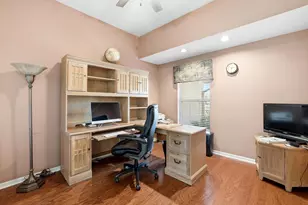 606 Cypress Green Cir, Wellington, FL 33414 - Photo 23