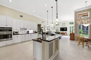 606 Cypress Green Cir, Wellington, FL 33414 - Photo 5