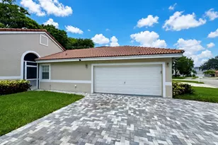 10160 Festival Way, Boca Raton, FL 33428 - Photo 3