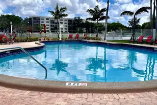 11605 NW 11th St, Pembroke Pines, FL 33026 - Photo 17