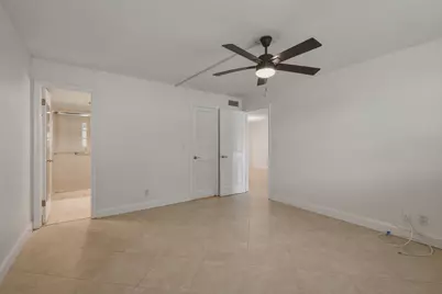 681 S Hollybrook Drive #109, Pembroke Pines, FL 33025 - Photo 13