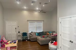 405 NE 12th Ave, Fort Lauderdale, FL 33301 - Photo 9