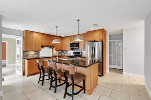 586 NW 45th Way, Delray Beach, FL 33445 - Photo 5