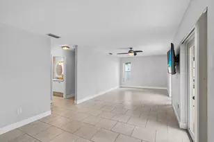 586 NW 45th Way, Delray Beach, FL 33445 - Photo 11
