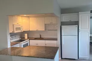 128 Norwich F, West Palm Beach, FL 33417 - Photo 7