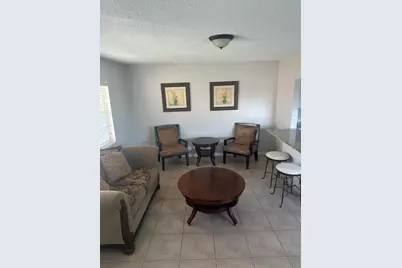 128 Norwich F, West Palm Beach, FL 33417 - Photo 3