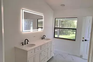5000 NW Erskin Terrace, Port Saint Lucie, FL 34983 - Photo 15