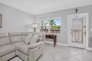 236 Preston Way, Boca Raton, FL 33434 - Photo 5