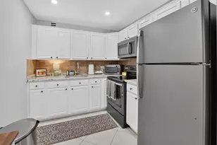 236 Preston Way, Boca Raton, FL 33434 - Photo 11