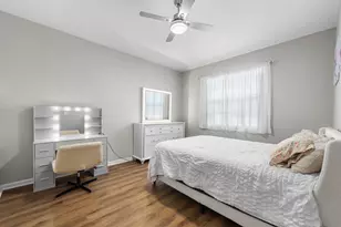 144 SW 7th Ct, Pompano Beach, FL 33060 - Photo 13