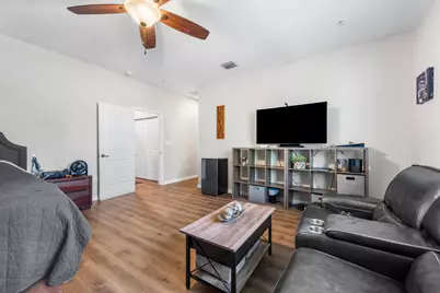 144 SW 7th Court, Pompano Beach, FL 33060 - Photo 17
